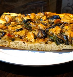 Chicken & Spinach Marsala Pizza
